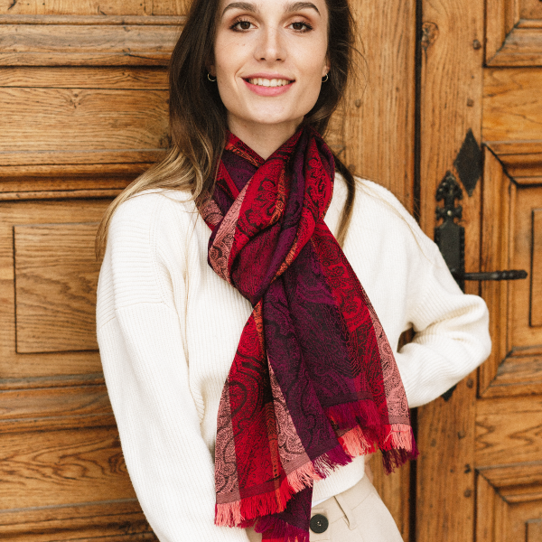 Red-silk-wool-women's-scarf-Victoria