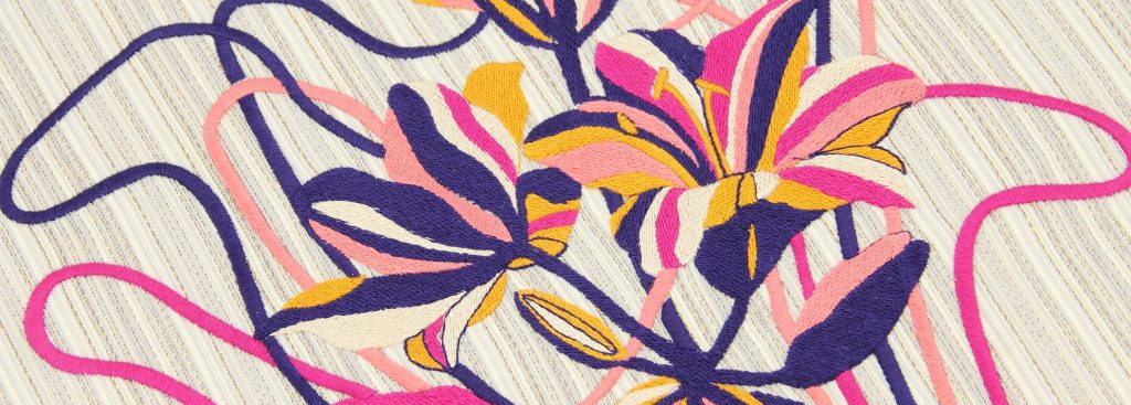 How to choose an embroidered or woven bag ?
