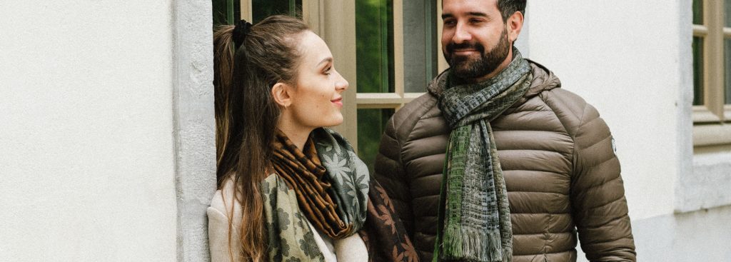 How to choose the color of a wool scarf ?